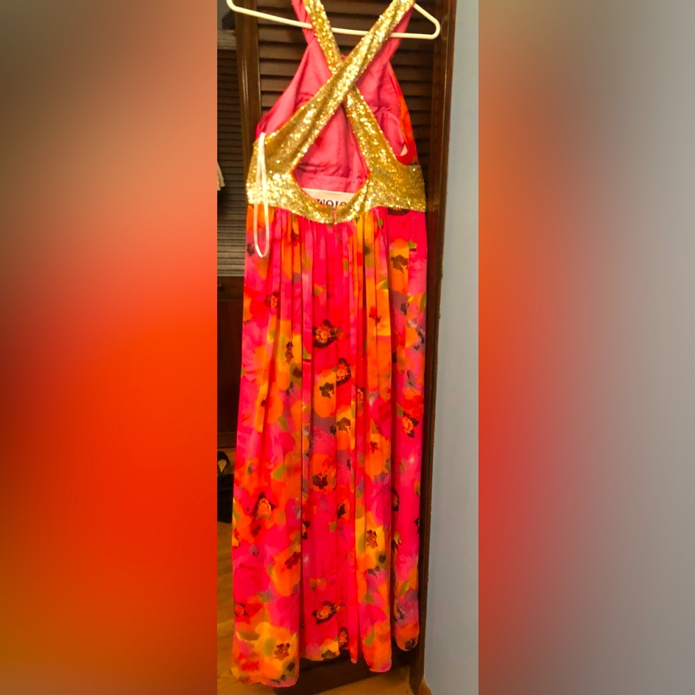 Calvin Klein Women’s Floral Pink Halter Gown